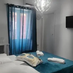 https://giuliano-rooms.taorminaitalyhotels.com